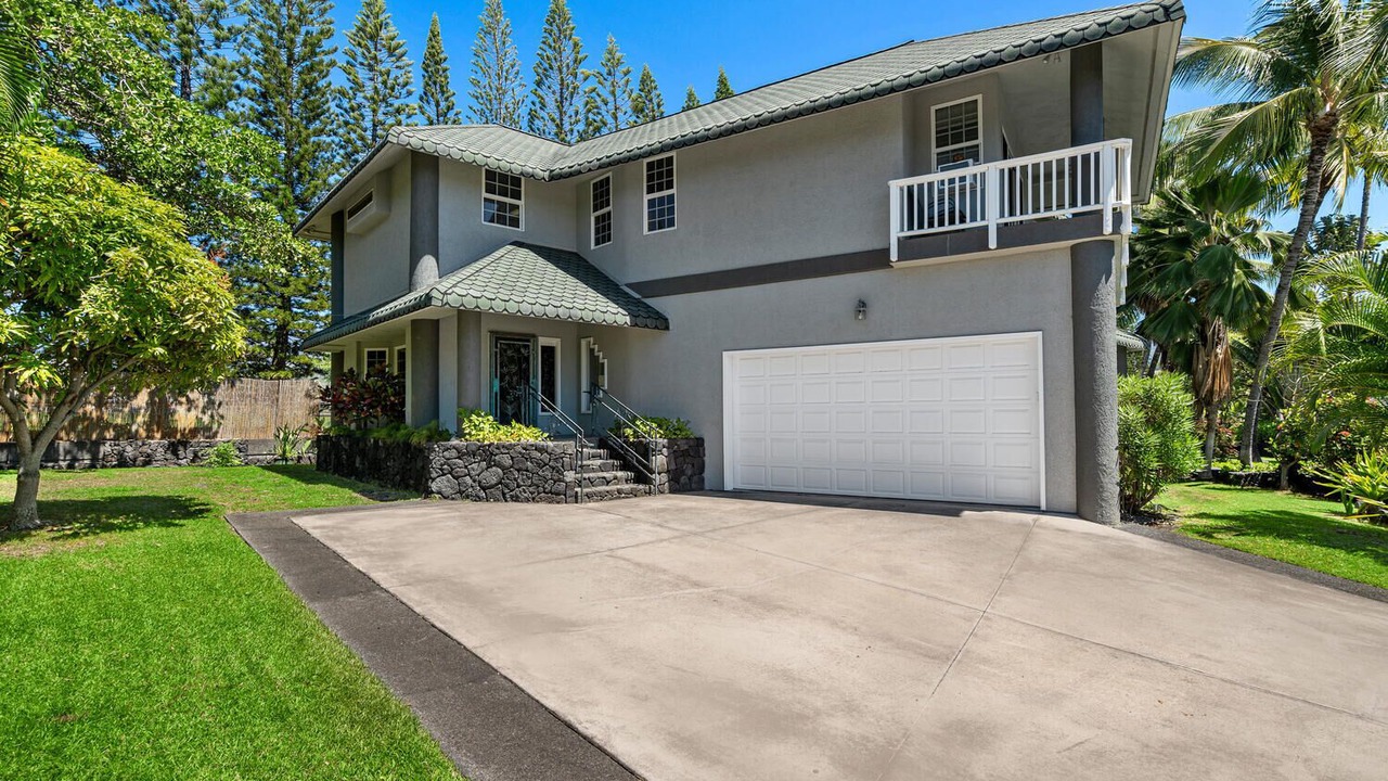 Photo of Others in Historic Kailua Village