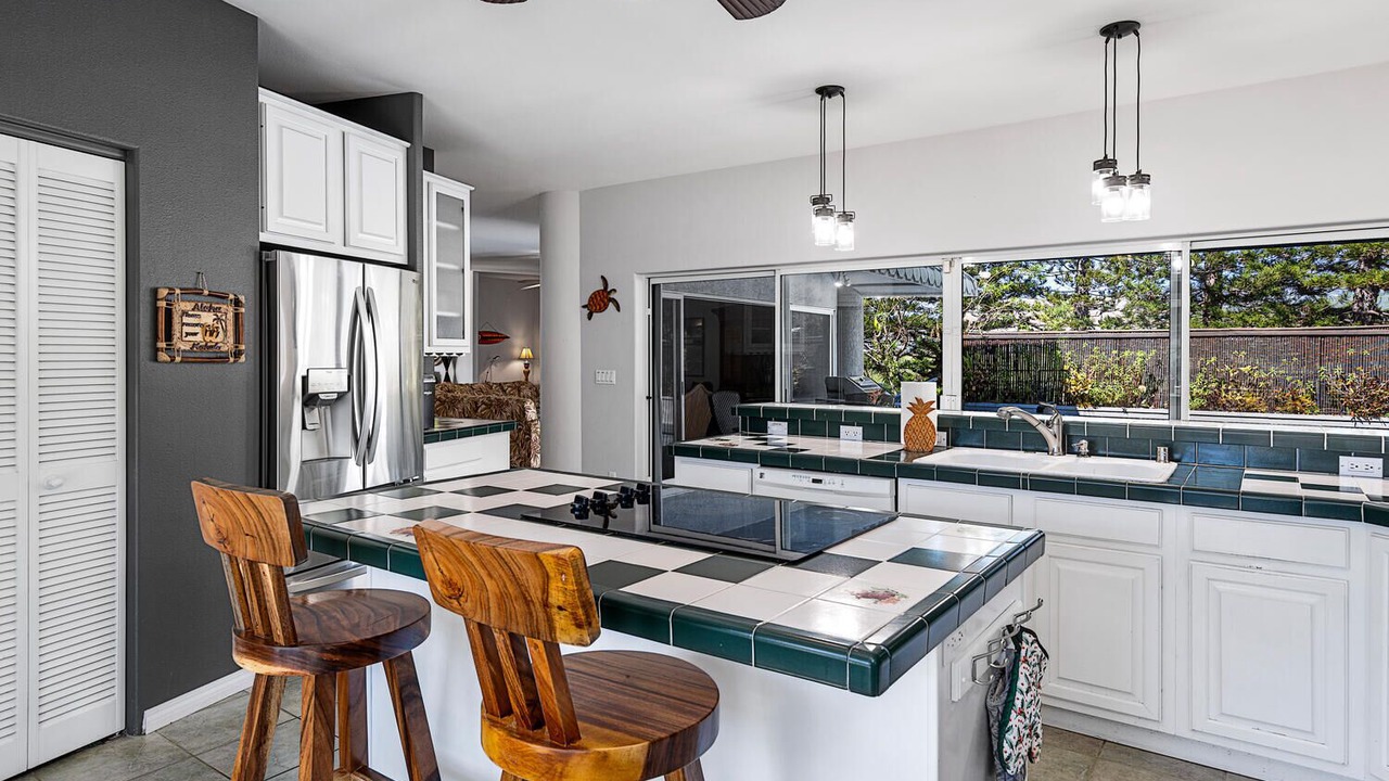 Photo of Kitchen in Historic Kailua Village