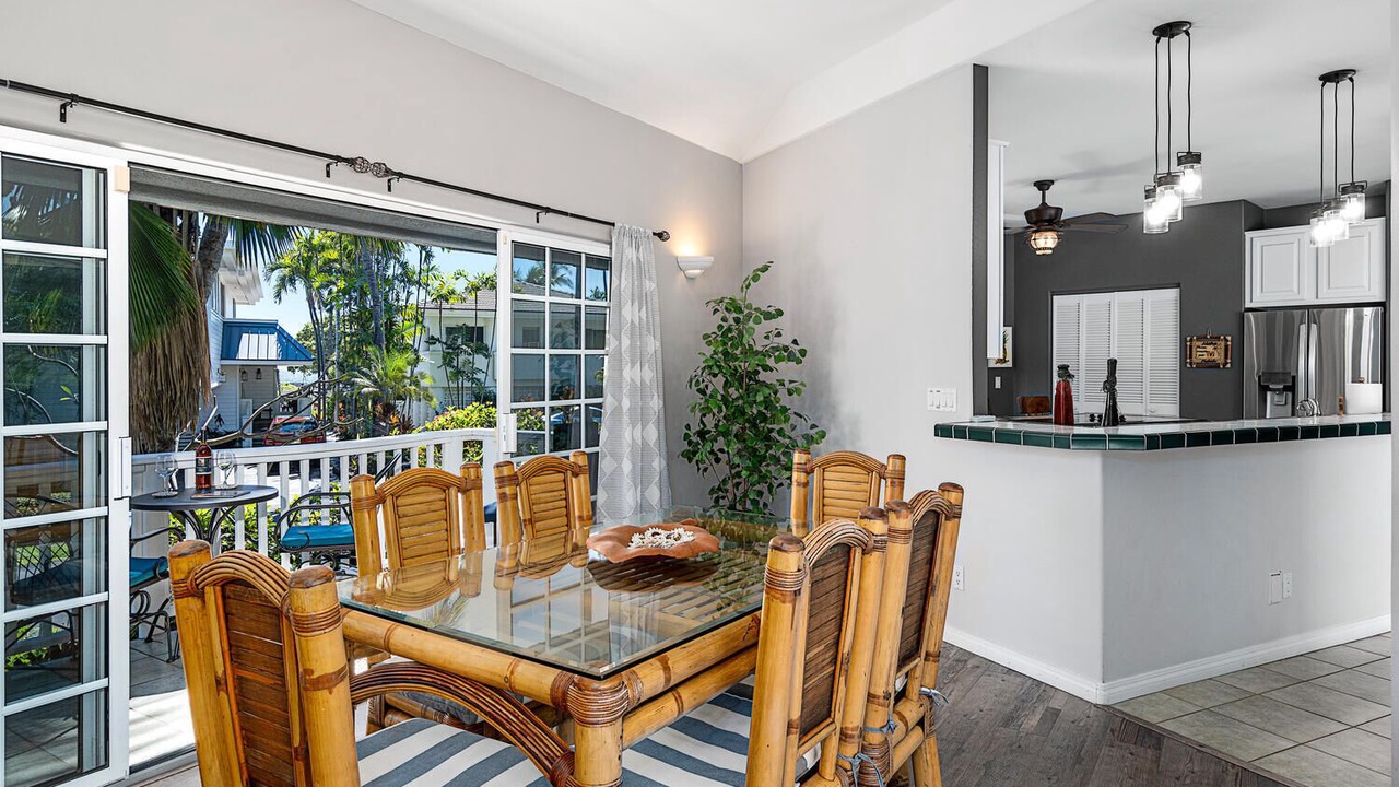 Photo of Others in Historic Kailua Village