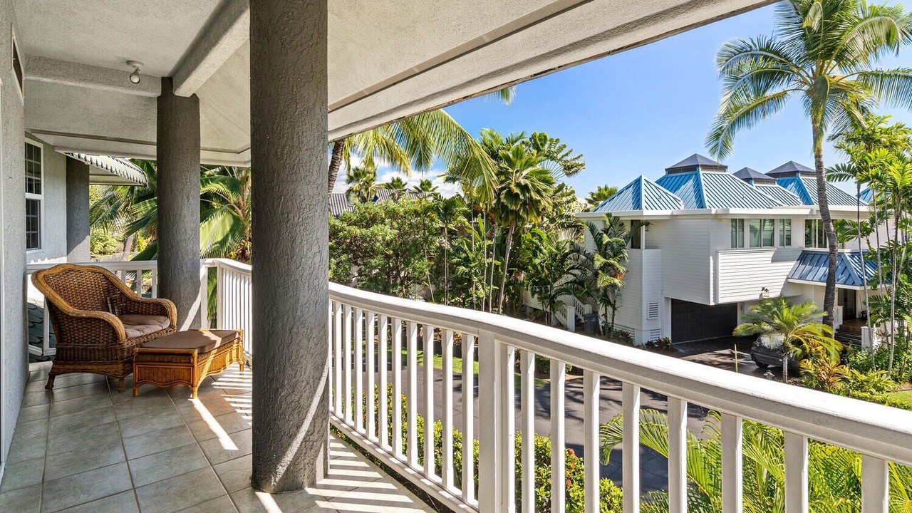 Photo of Others in Historic Kailua Village