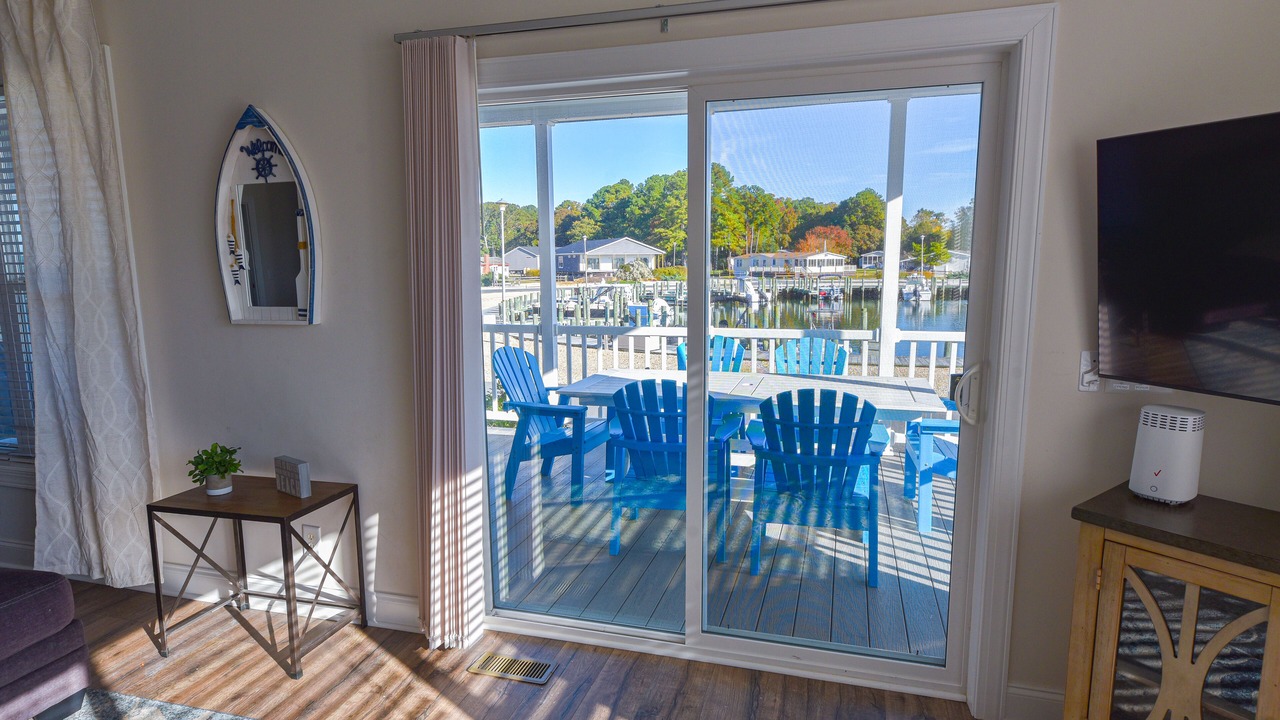 Photo of Livingroom in Long Neck
