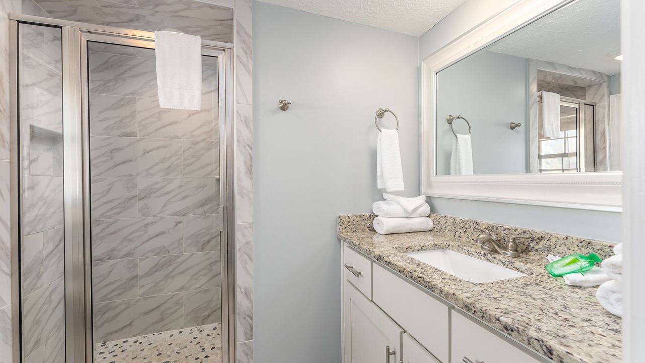 Photo of Bathroom in Ocean Drive