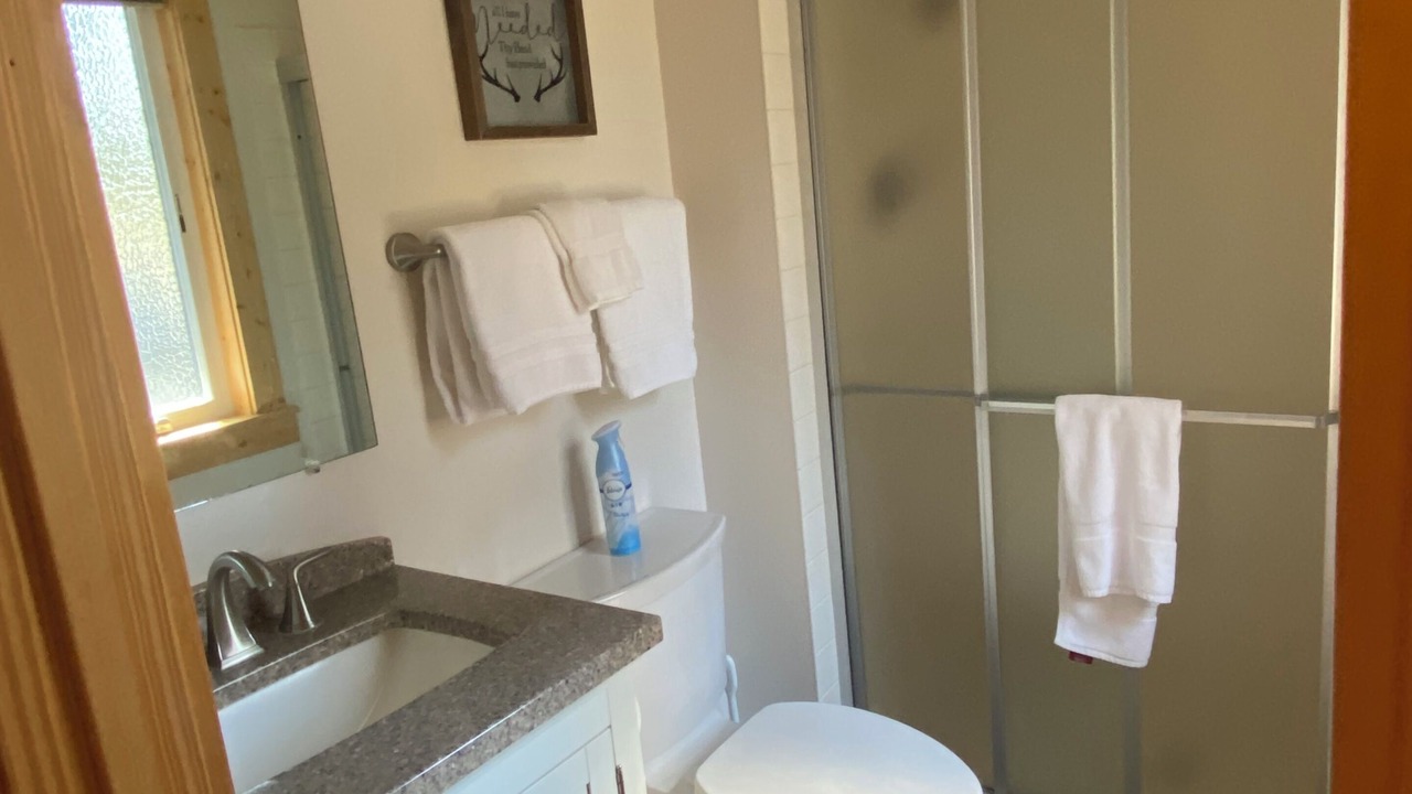 Photo of Bathroom in West Yellowstone