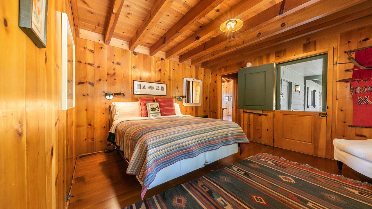 Photo of Bedroom in Brockway