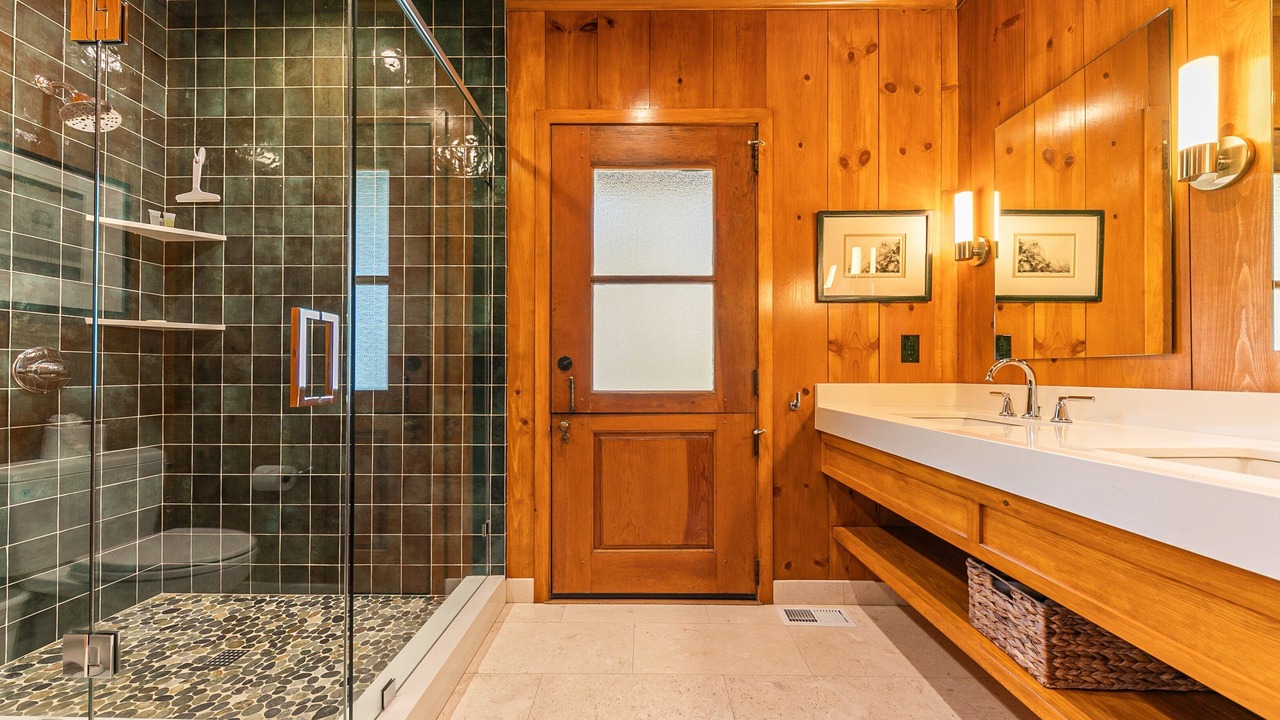 Photo of Bathroom in Brockway