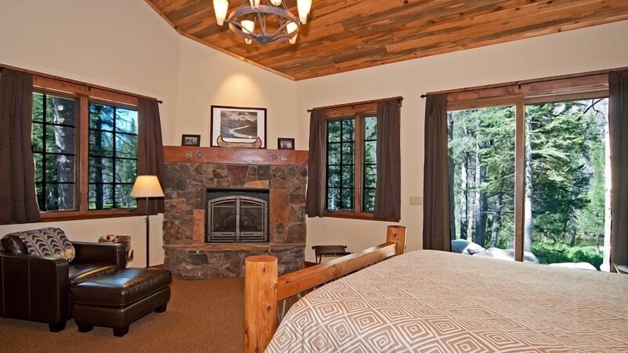 Photo of Bedroom in Olympic Valley
