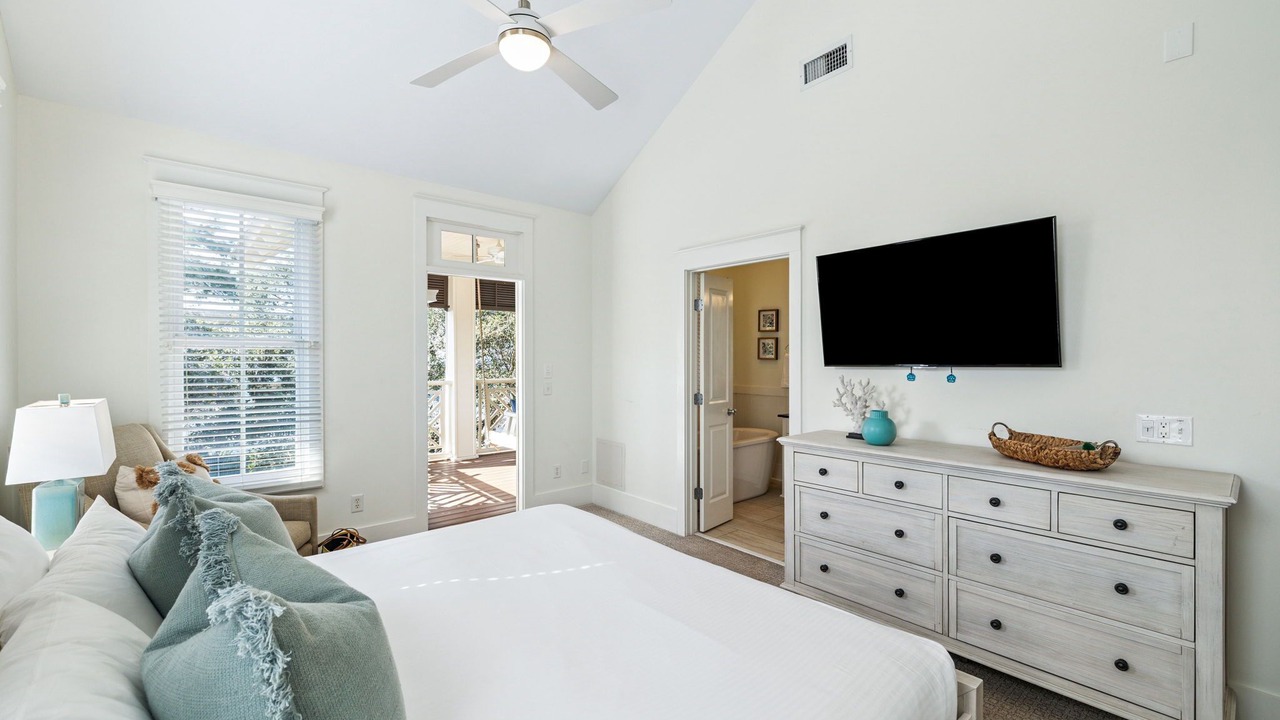 Photo of Bedroom in Seacrest Beach