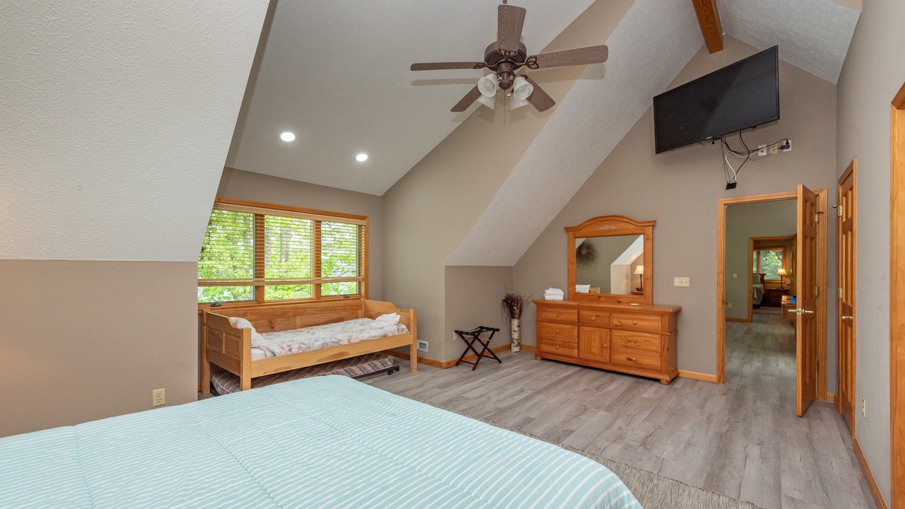 Photo of Bedroom in Thayerville