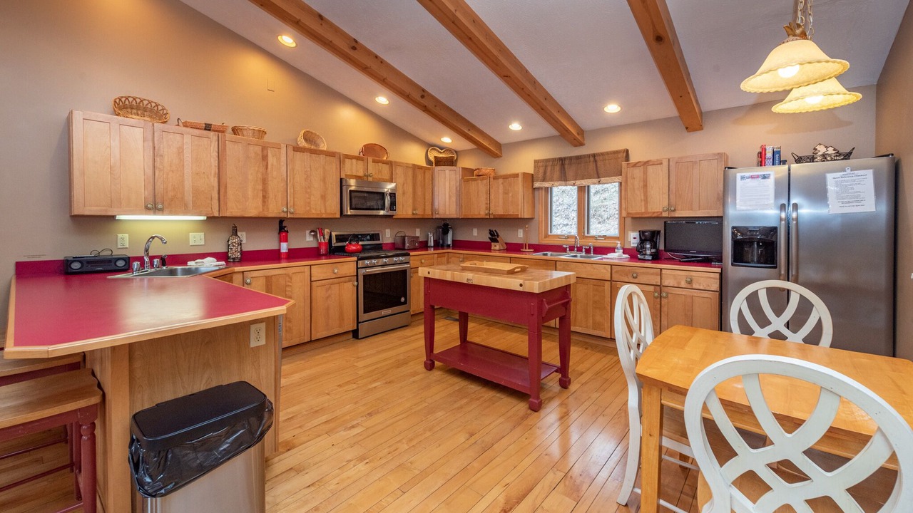 Photo of Kitchen in McHenry