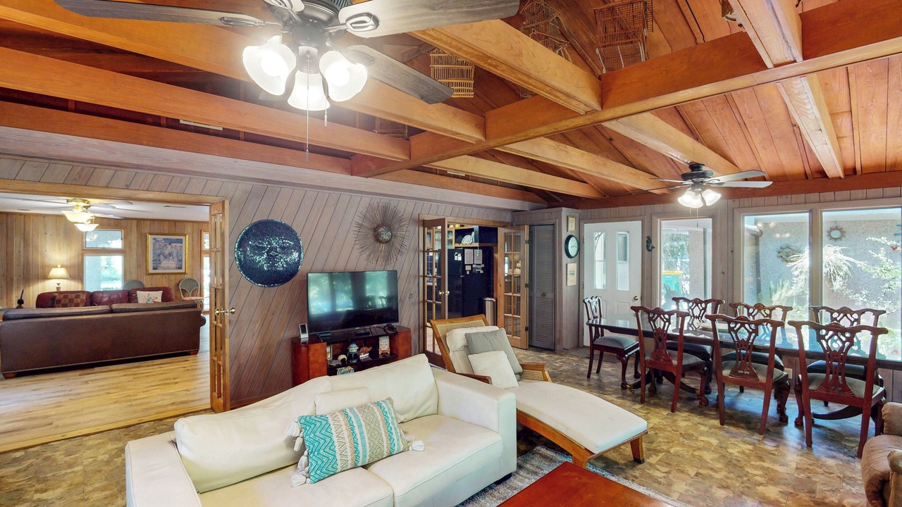 Photo of Livingroom in Jekyll Island