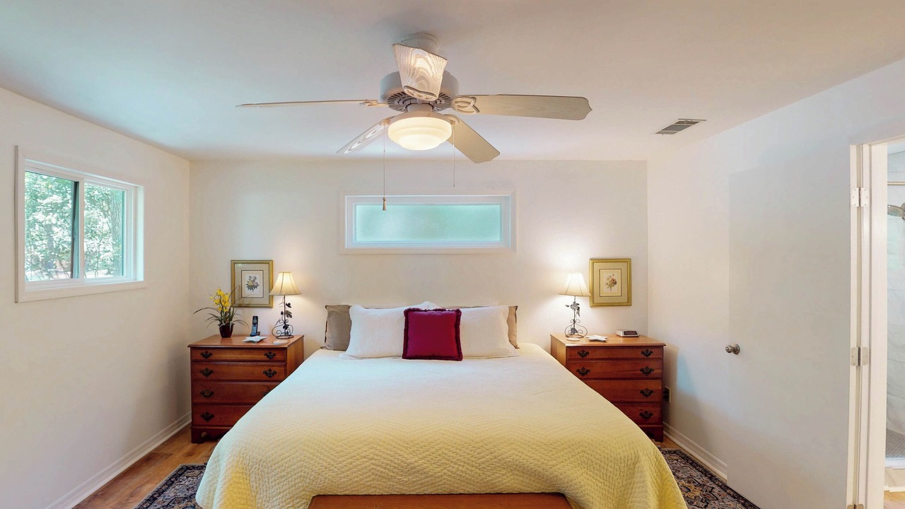 Photo of Bedroom in Jekyll Island