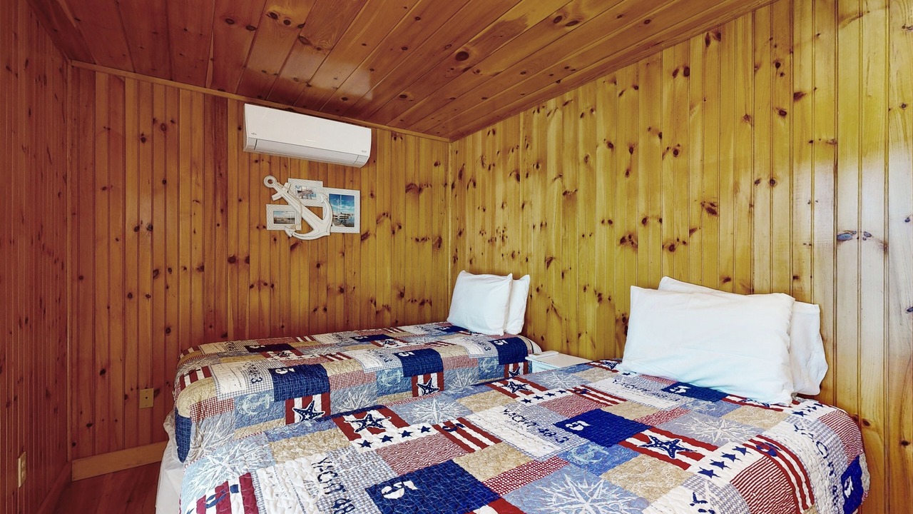 Photo of Bedroom in Ogunquit