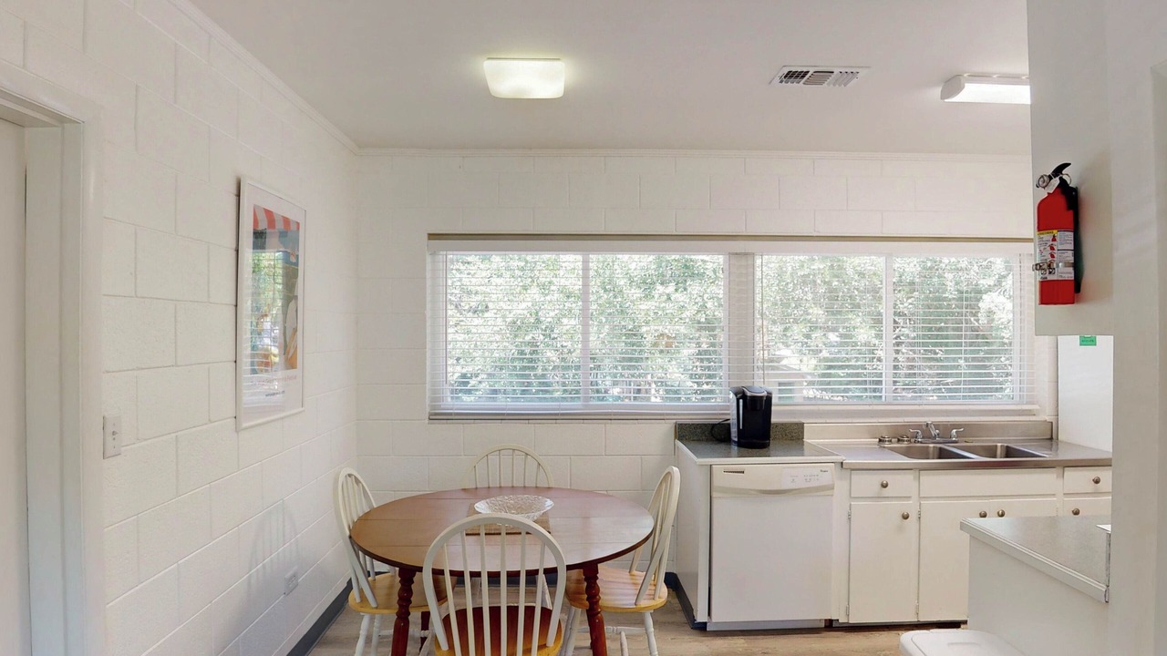 Photo of Kitchen in Jekyll Island