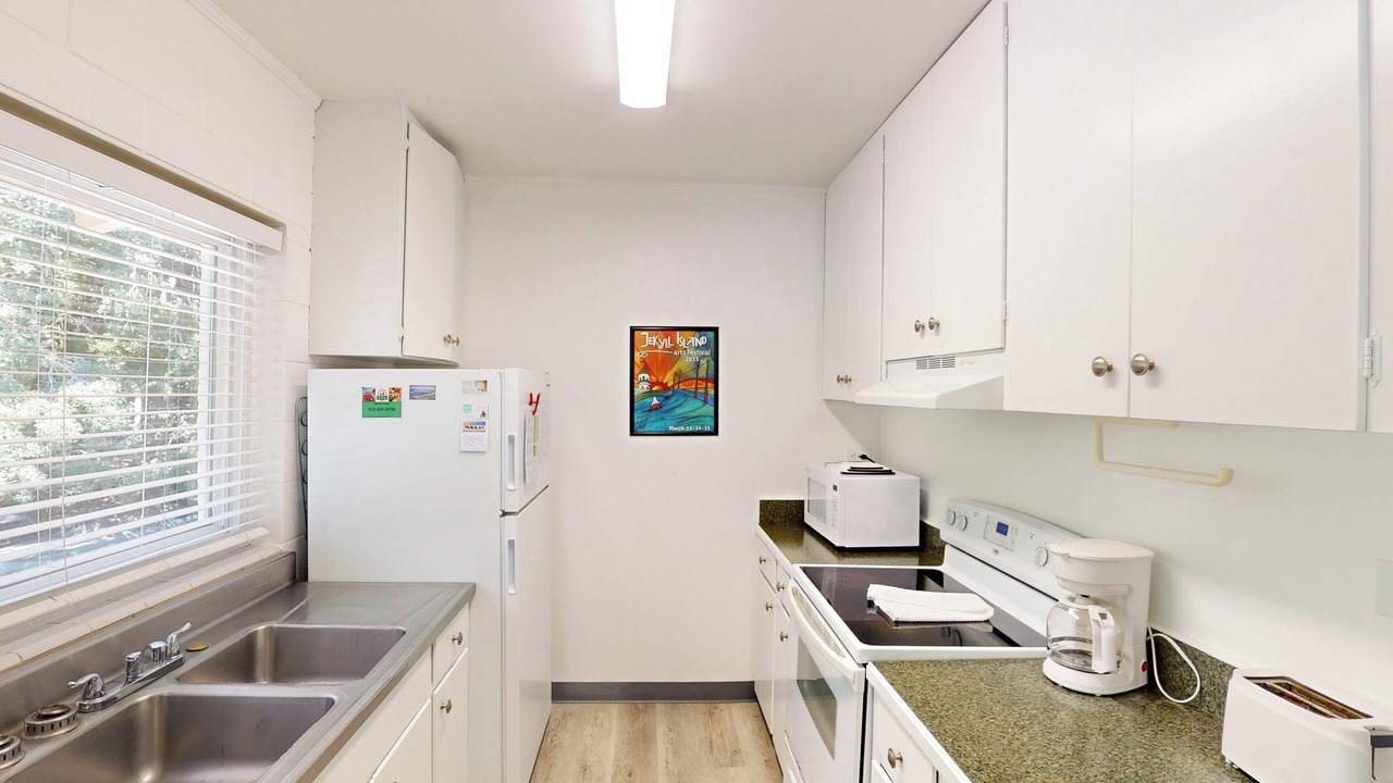 Photo of Kitchen in Jekyll Island