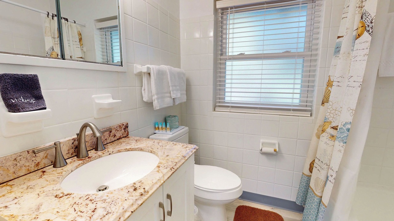 Photo of Bathroom in Jekyll Island