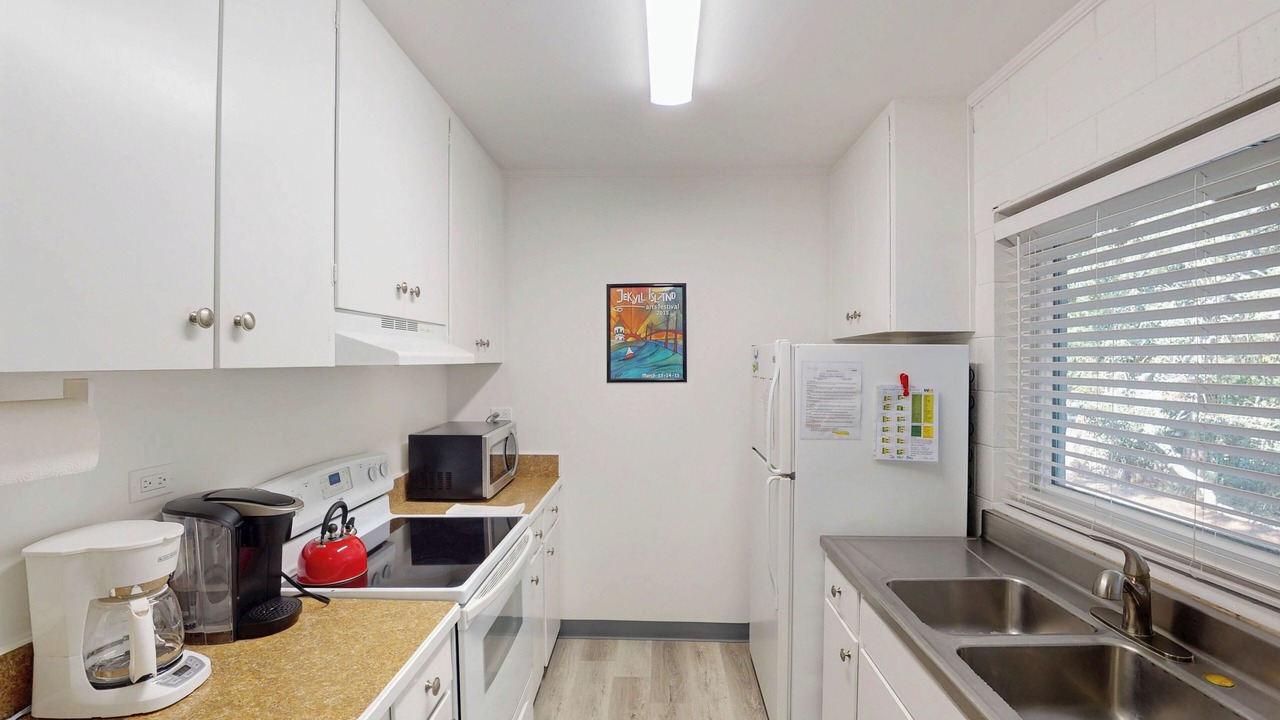 Photo of Kitchen in Jekyll Island