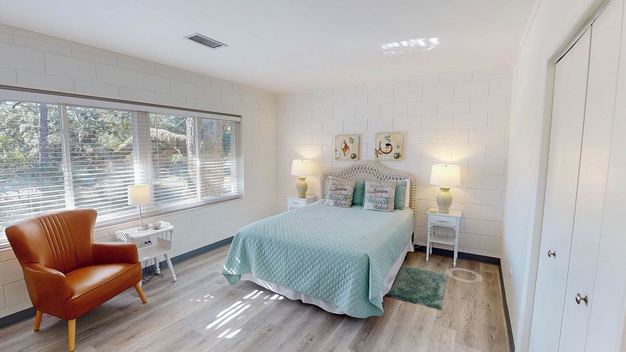 Photo of Bedroom in Jekyll Island