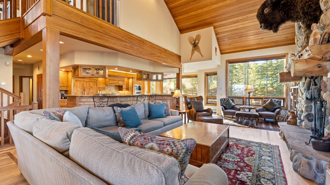 Photo of Livingroom in Boulder Ridge