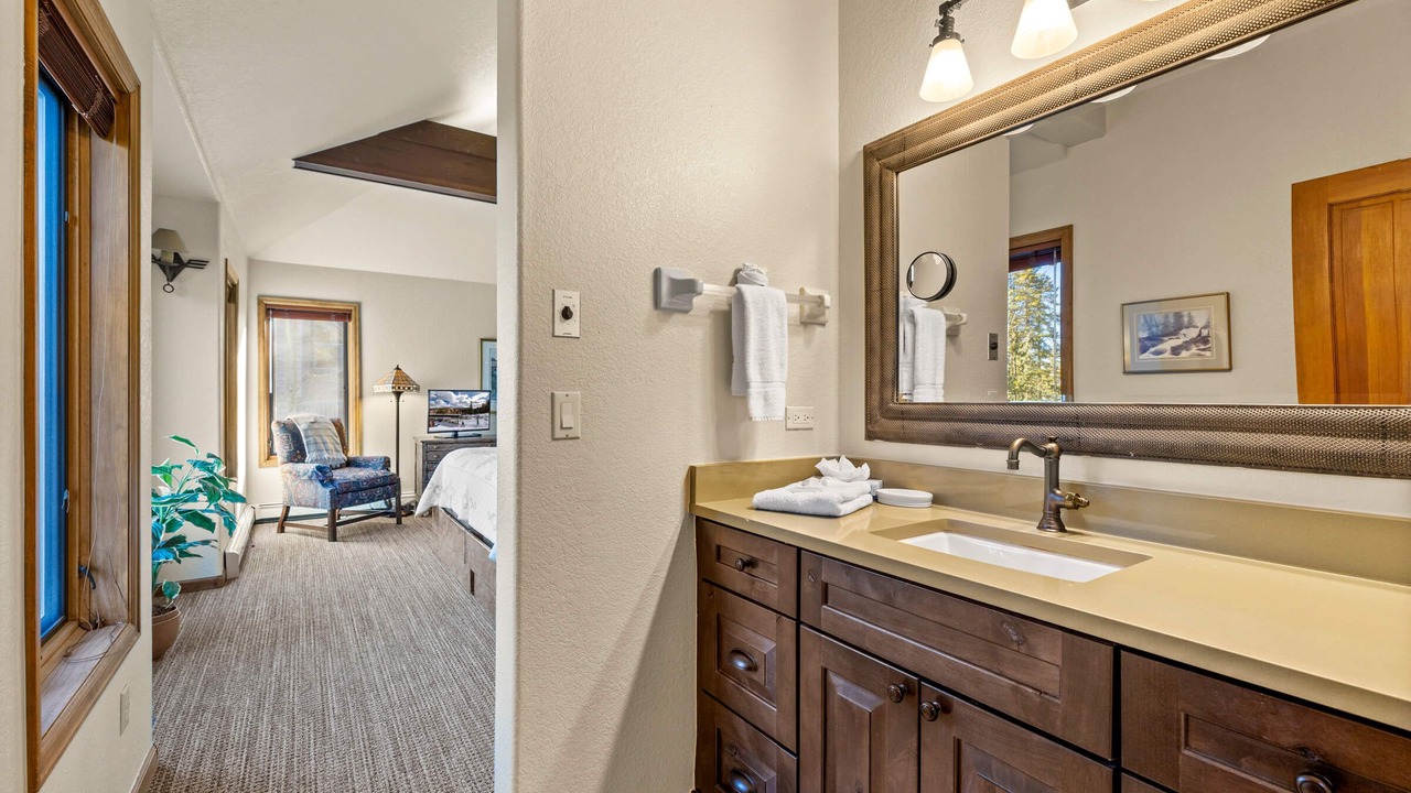 Photo of Bathroom in Boulder Ridge