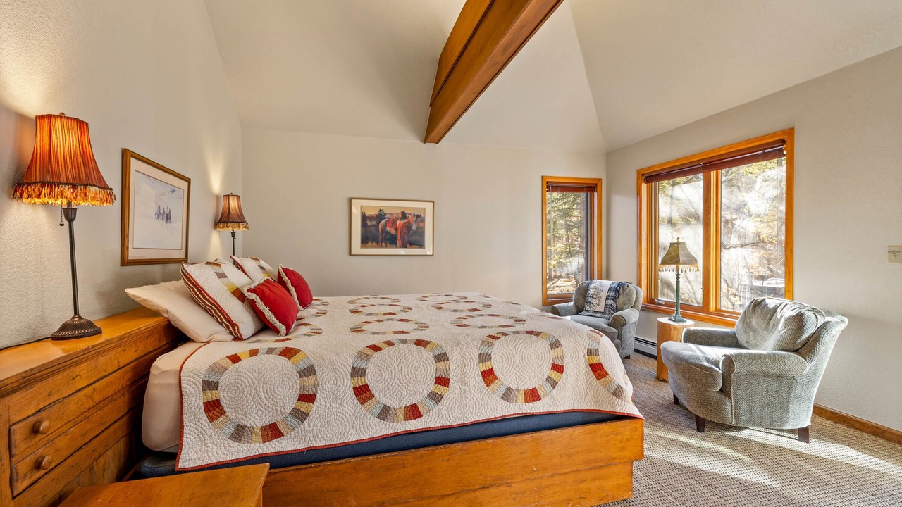 Photo of Bedroom in Boulder Ridge