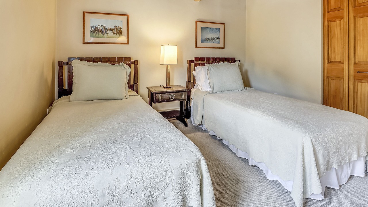 Photo of Bedroom in Aspen