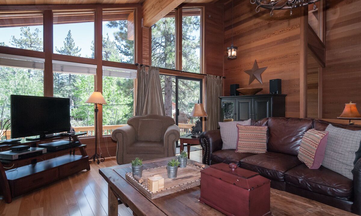 Photo of Livingroom in Lake Forest