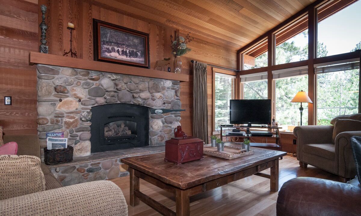 Photo of Livingroom in Lake Forest