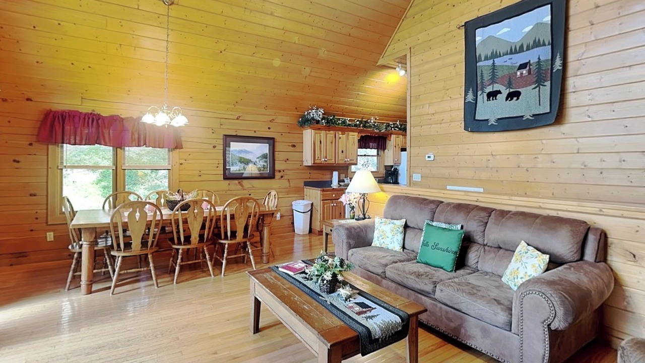 Photo of Bedroom in Black Bear Falls