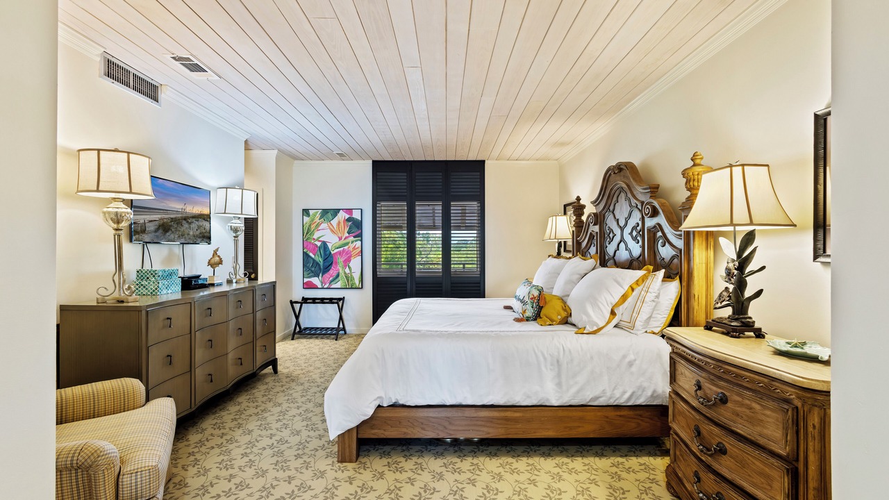 Photo of Bedroom in Beach Lagoon