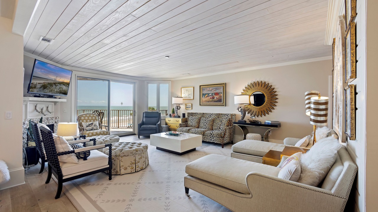 Photo of Livingroom in Beach Lagoon