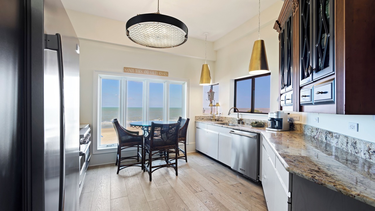 Photo of Kitchen in Beach Lagoon