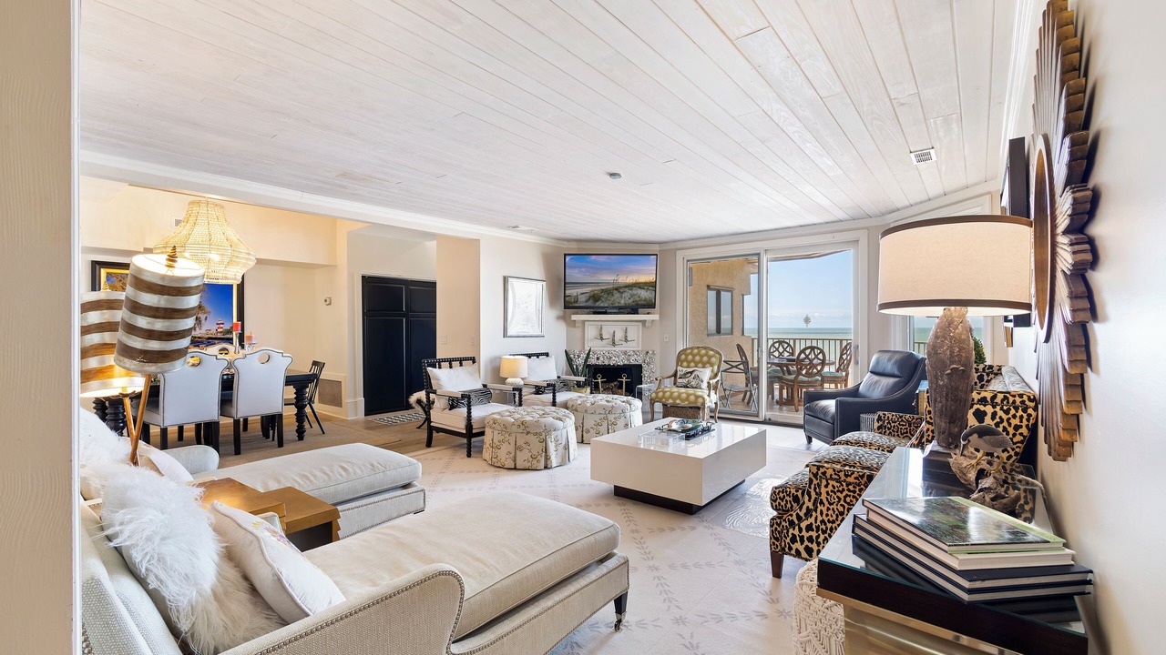 Photo of Livingroom in Beach Lagoon