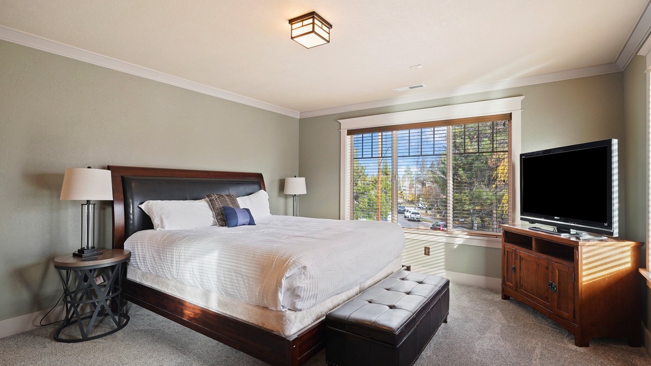 Photo of Bedroom in River Terrace