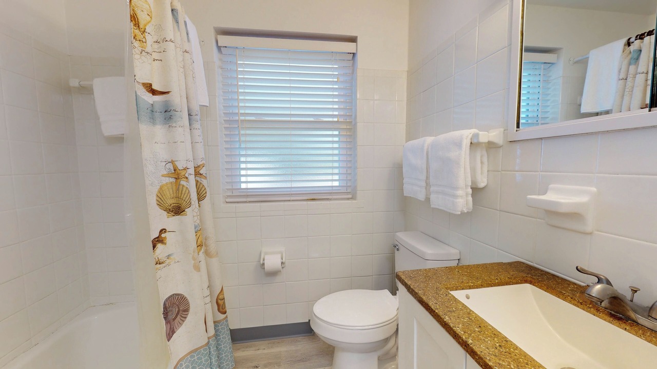 Photo of Bathroom in Jekyll Island