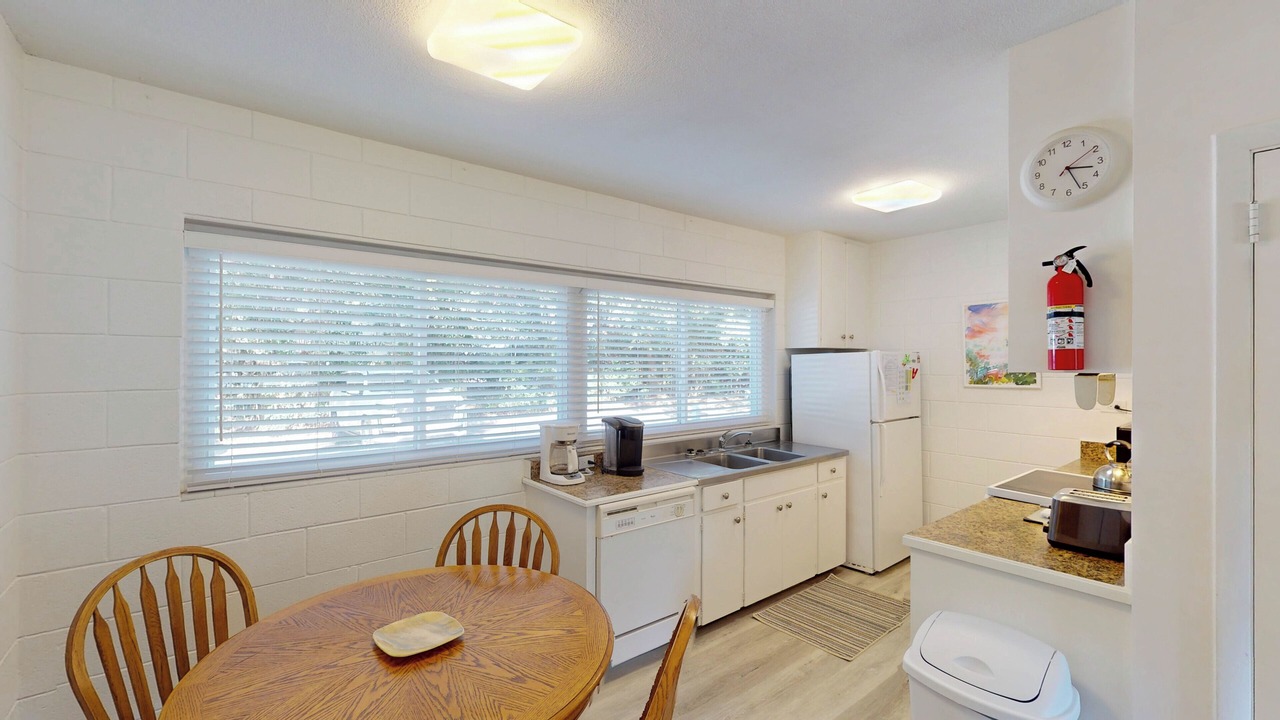 Photo of Kitchen in Jekyll Island