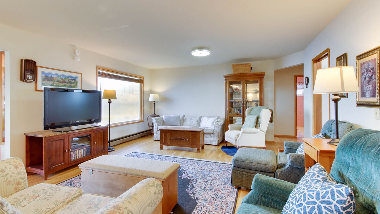 Photo of Livingroom in Lopez Island