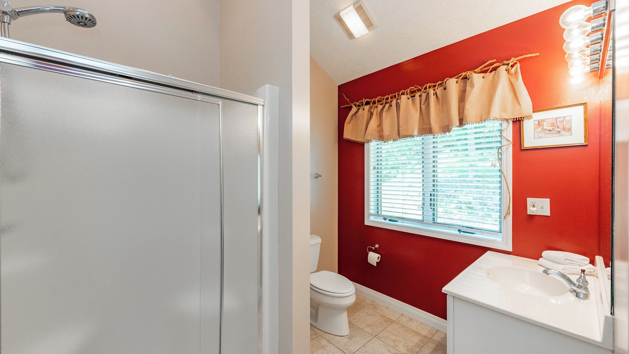 Photo of Bathroom in Thayerville