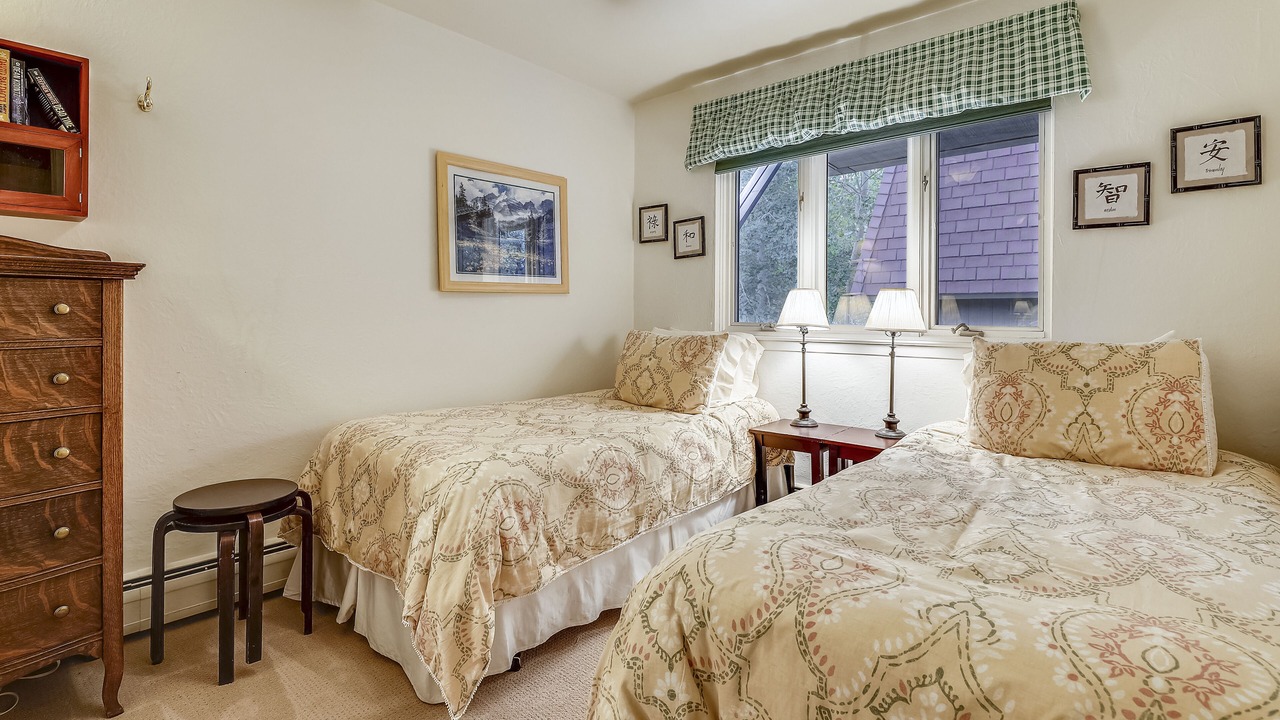 Photo of Bedroom in West End
