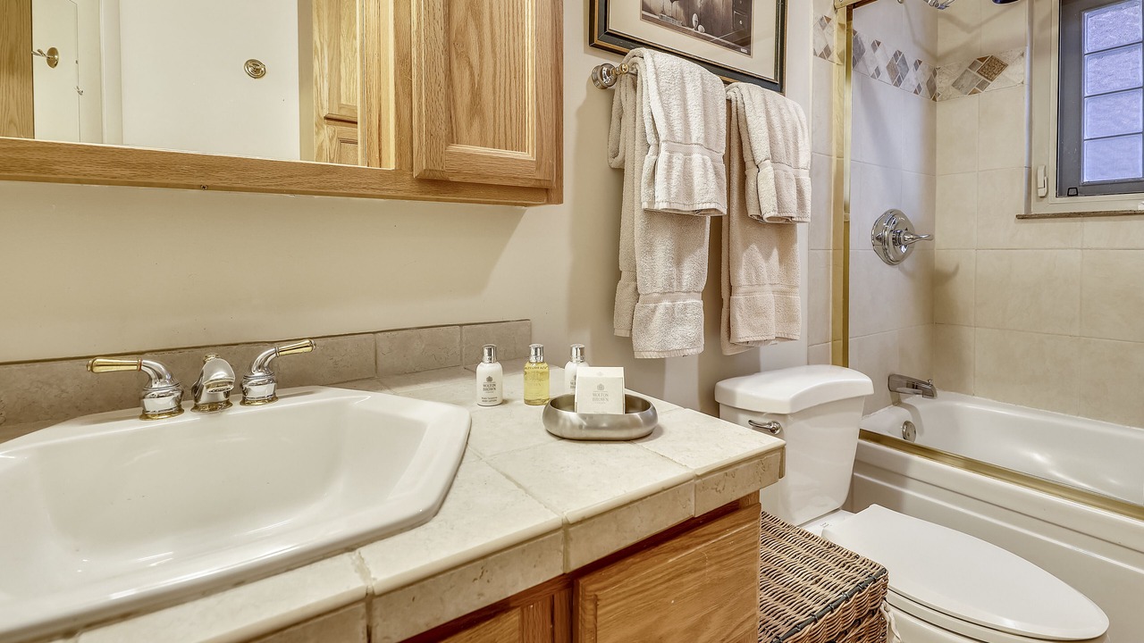 Photo of Bathroom in West End