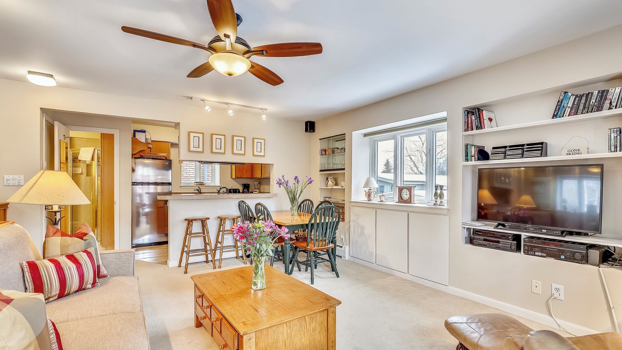 Photo of Livingroom in West End