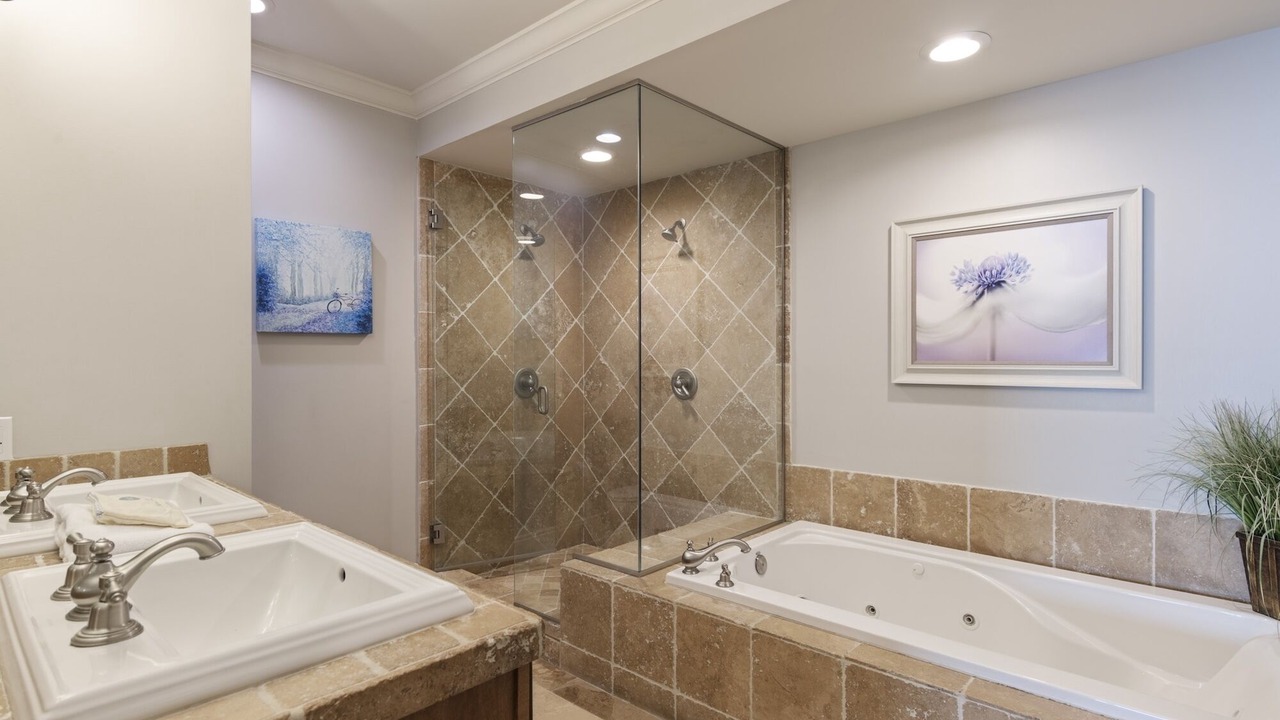 Photo of Bathroom in Crystal Beach