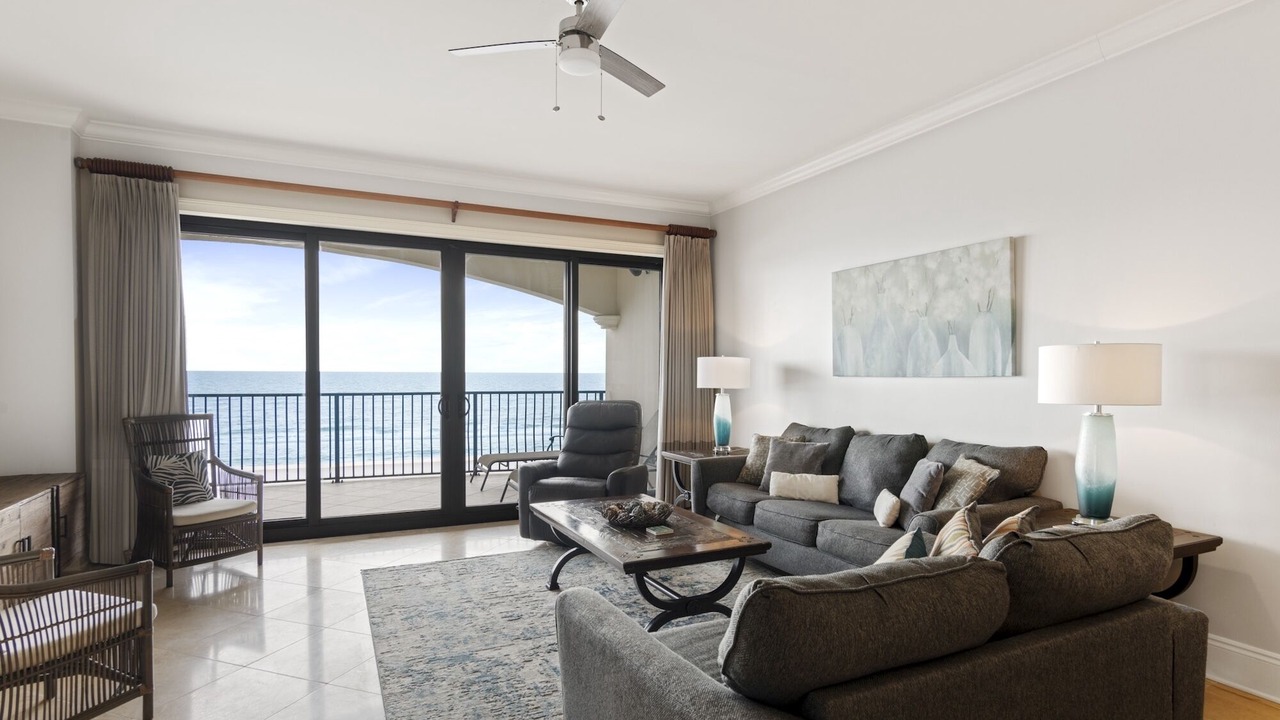 Photo of Livingroom in Crystal Beach