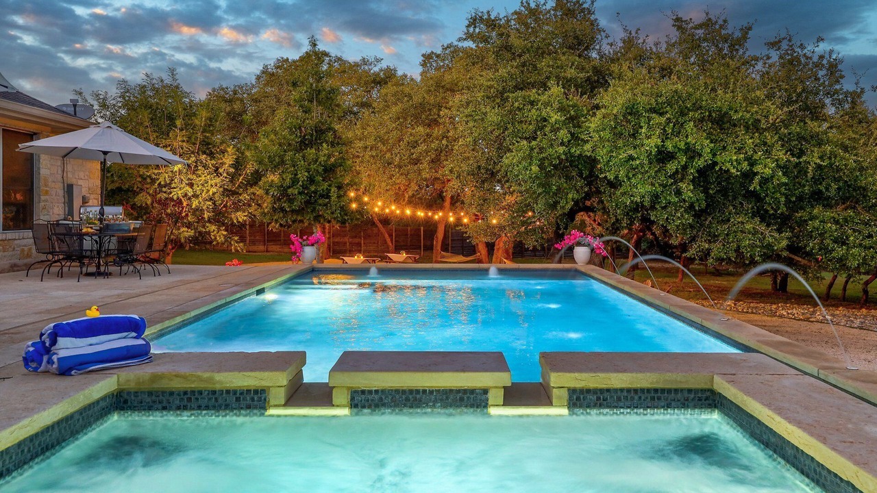 Photo of Outdoor in West Oak Hill