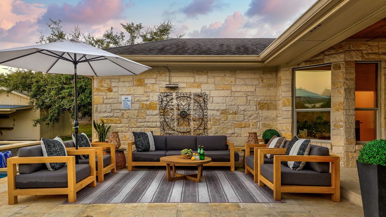 Photo of Outdoor in West Oak Hill