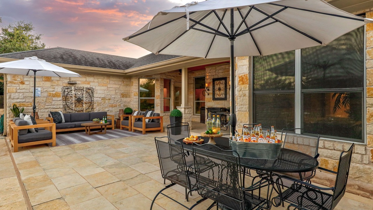 Photo of Outdoor in West Oak Hill