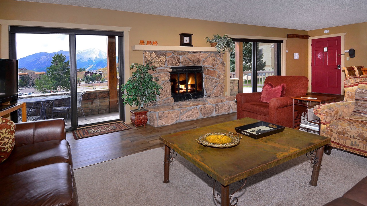 Photo of Livingroom in Mount Crested Butte