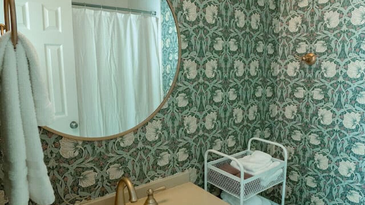 Photo of Bathroom in North Capitol