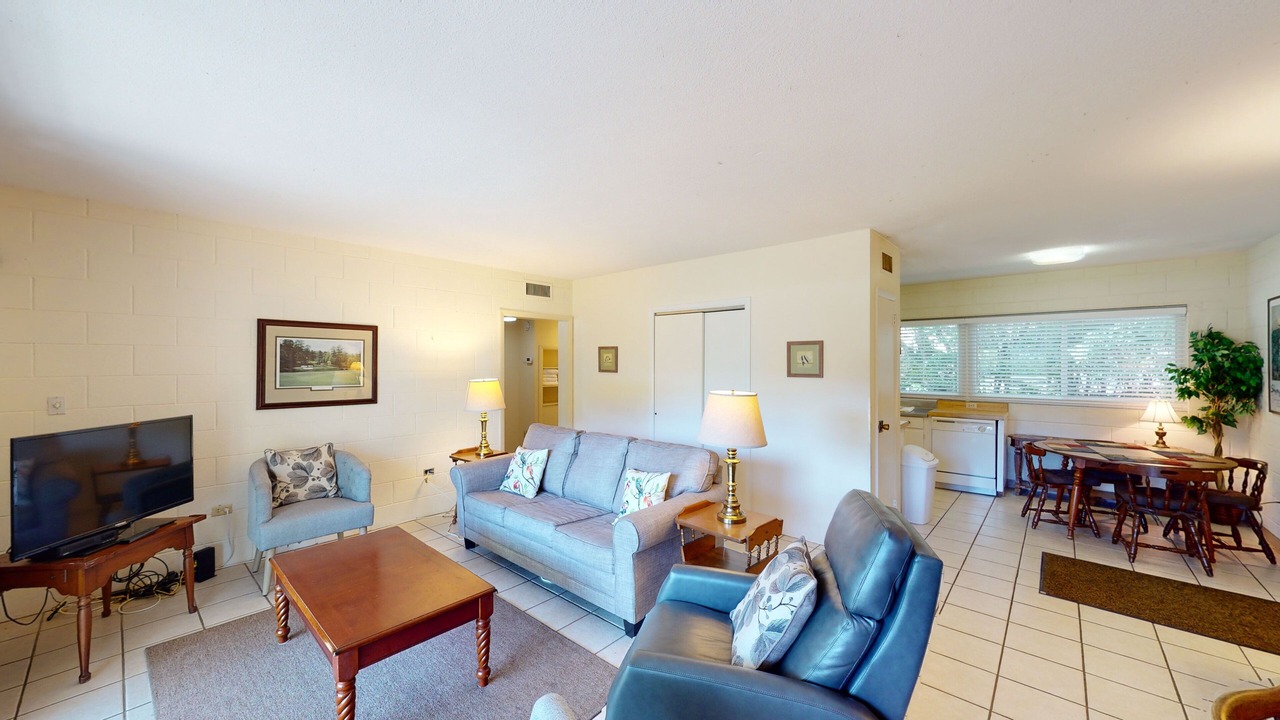 Photo of Livingroom in Jekyll Island