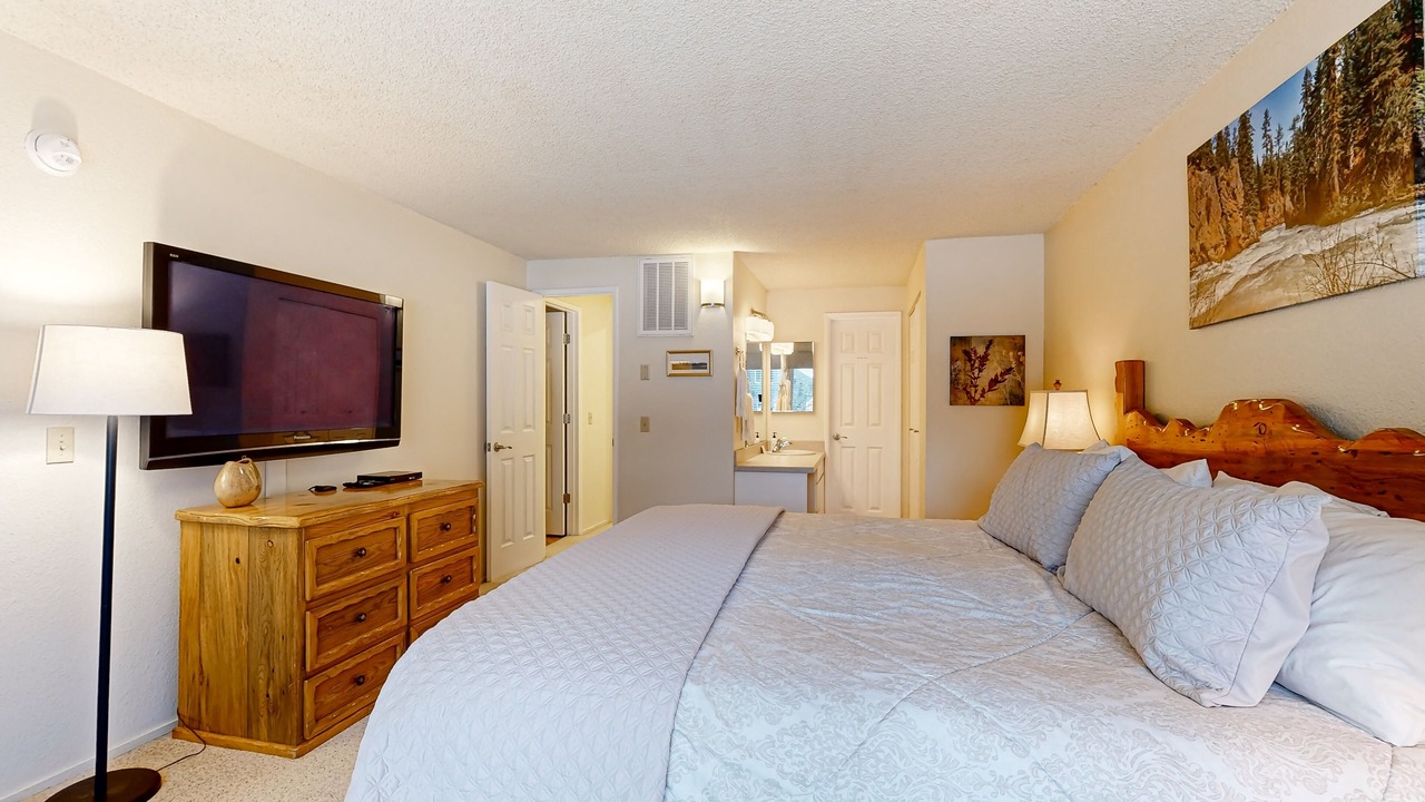 Photo of Others in Tennis Village