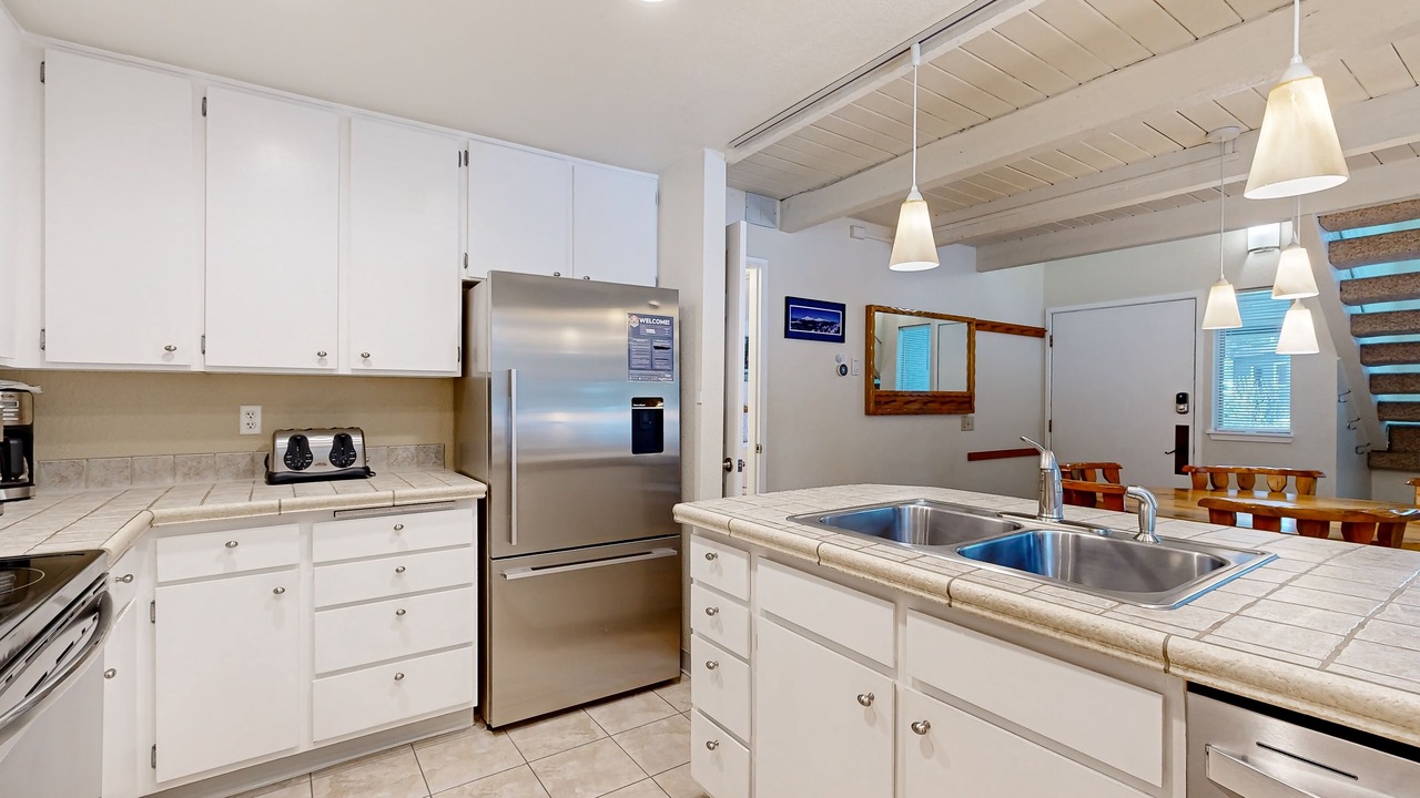 Photo of Others in Tennis Village